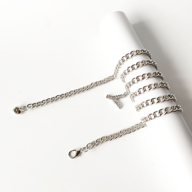 Custom Strass Letters Babygirl - Body Jewelry recensie en prijs